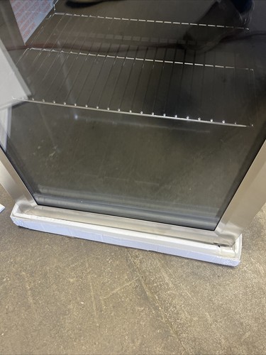 Edgestar 18" Inch Beverage Center Refrigerator BWC71SS 52 Can COLD Fridge - Picture 2 of 5