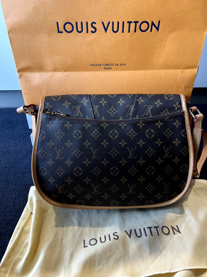 Auth. Louis Vuitton Monogram Menilmontant MM Messenger Coated Canvas  Leather Bag | eBay