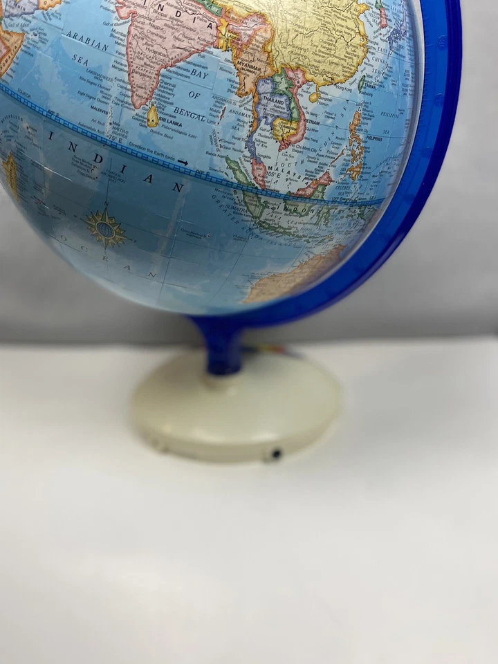 Vintage Geosafari World Talking Globe Learning System - Image 4 of 4