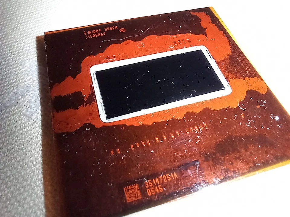 Intel Core i7-2630QM QUAD processore Sandy Bridge 2Ghz 6Mb portatile socket G2 - Immagine 3 di 4