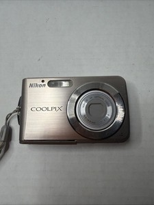 Nikon Coolpix 8 Megapixel | eBay