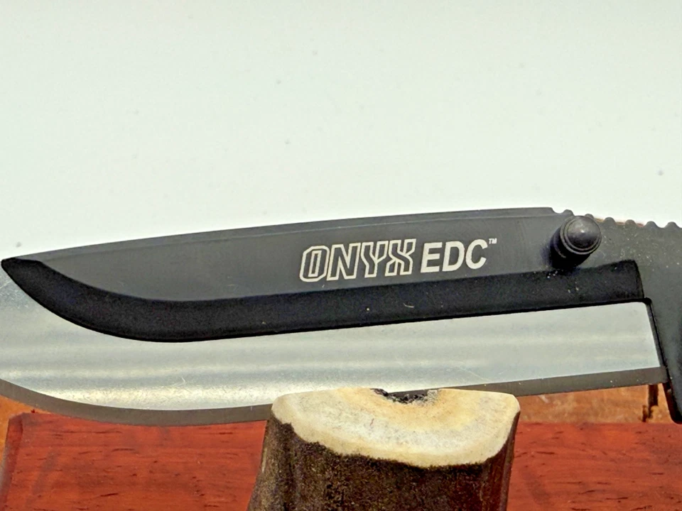 Cuchillo Plegable Exterior Edge Onyx Lite 2.75" Acero Inoxidable y Mango GRN--2586.25 Foto 3 de 4