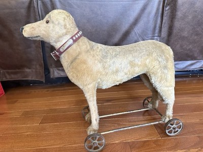 Antique Mohair Dog Pull Toy on Wheels Straw Stuffed Steiff Style 20 