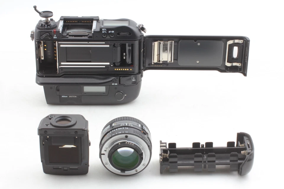 [MINT] Nikon F5 SLR 35mm Film Camera Body + AF 50mm f/1.4 Lens From JAPAN - Image 3 of 4