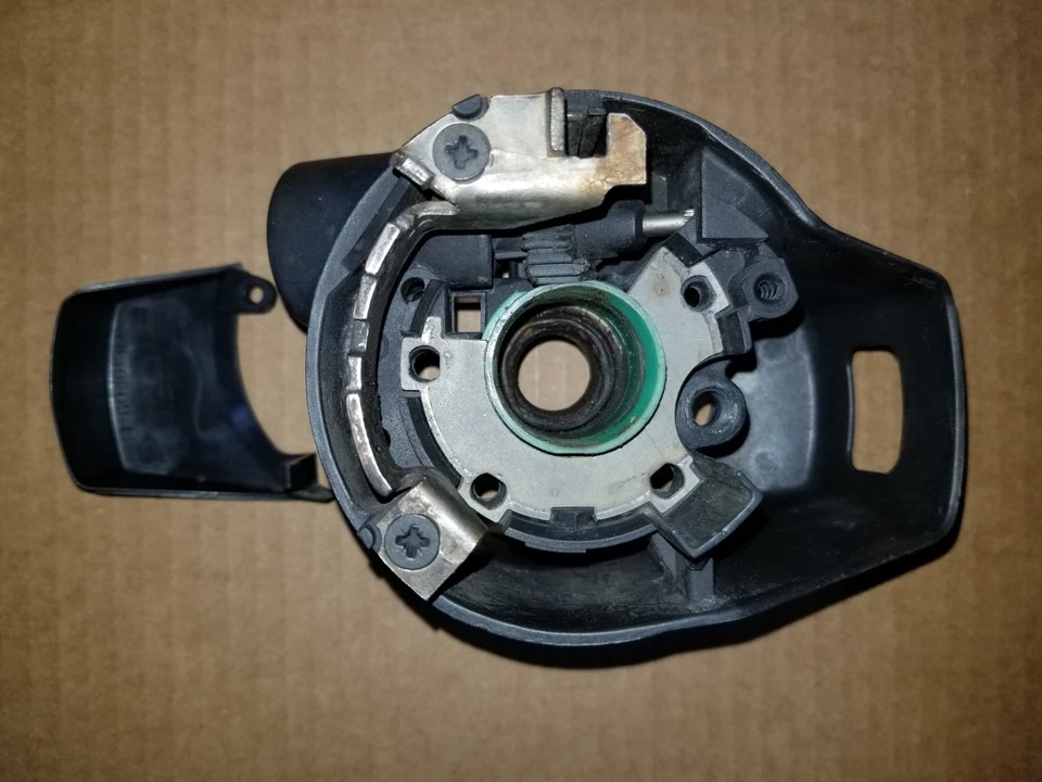 Chevy Truck Blazer 84-87 columna de dirección sin inclinación carcasa superior transmisión automática Foto 4 de 4