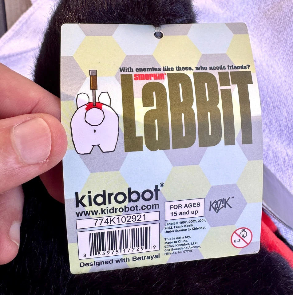 KOZIK x kidrobot BACKSTAB SMORKIN' LABBIT 14" BLACK PLUSH 2021 500 MADE! $5 ship - Image 3 of 4
