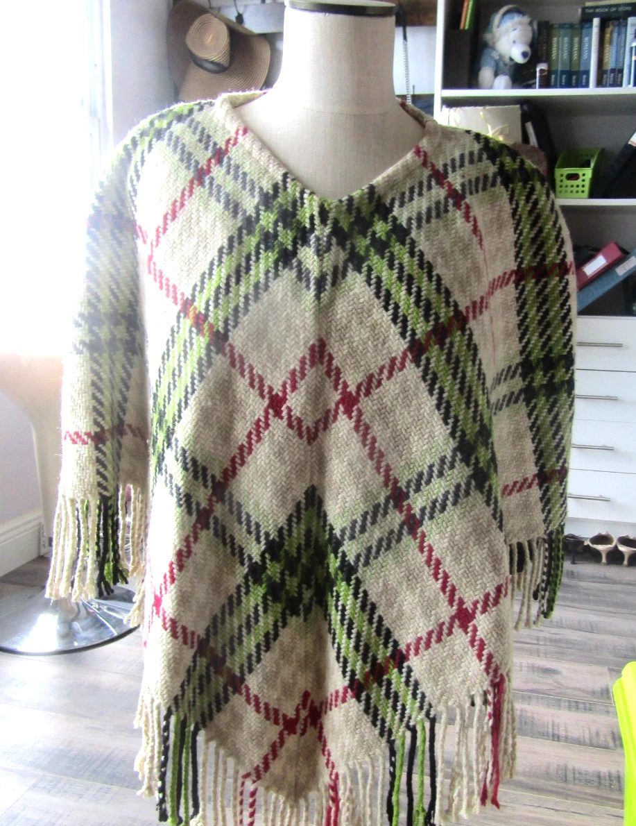 Burberry Check Plaid Green & Biege Fringed Cashmere Blend V-Neck Poncho OS