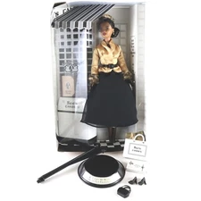 I Left My Heart In San Francisco Barbie Brown Sees Candies Mattel 53488 2001