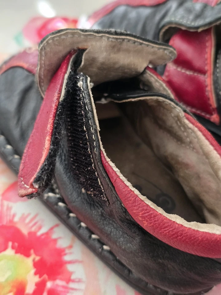 See Kai Run Bebé Talla 6 Zapatos Planos Azul Marino/Gris Gancho y Lazo Informal Calzado Cómodo Foto 3 de 4