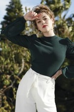 BEAUTIFUL MCKALEY MILLER 8X10 Photo
