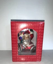 WONDERFUL NEW IN BOX FITZ AND FLOYD SUGARPLUM SANTA W/ CANDY GLASS ORNAMENT