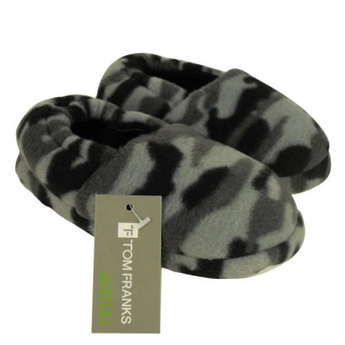 Kids camo deals slippers