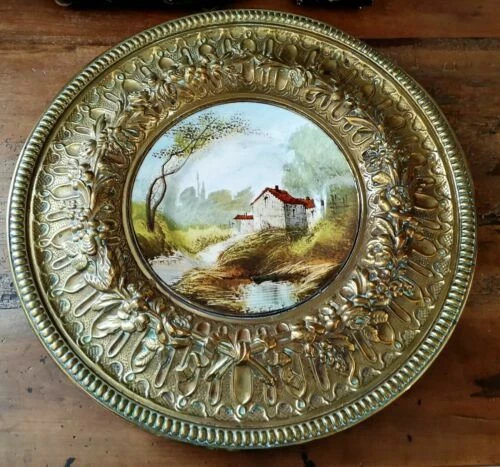 Assiettes arts de la table, cuisine du XIXe siècle et avant en faïence