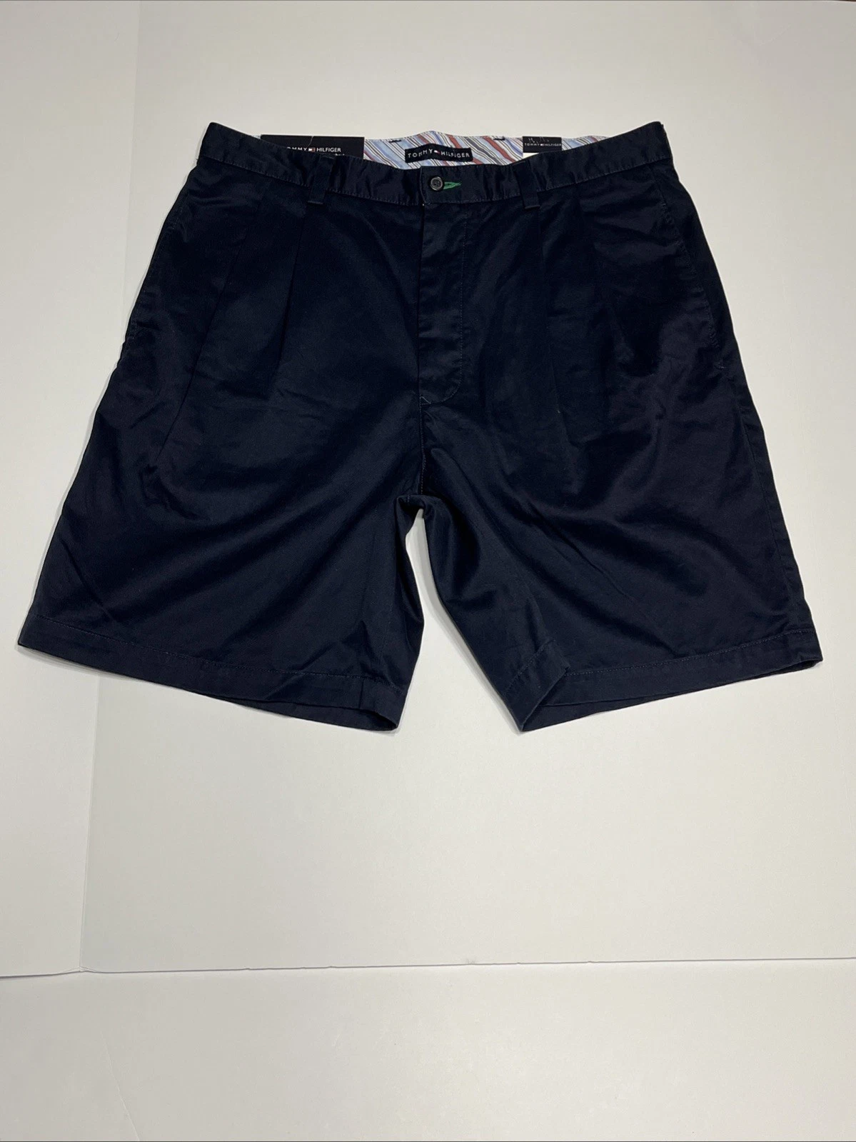 Tommy Hilfiger Navy Blue Pleated Shorts Mens 35” NWT