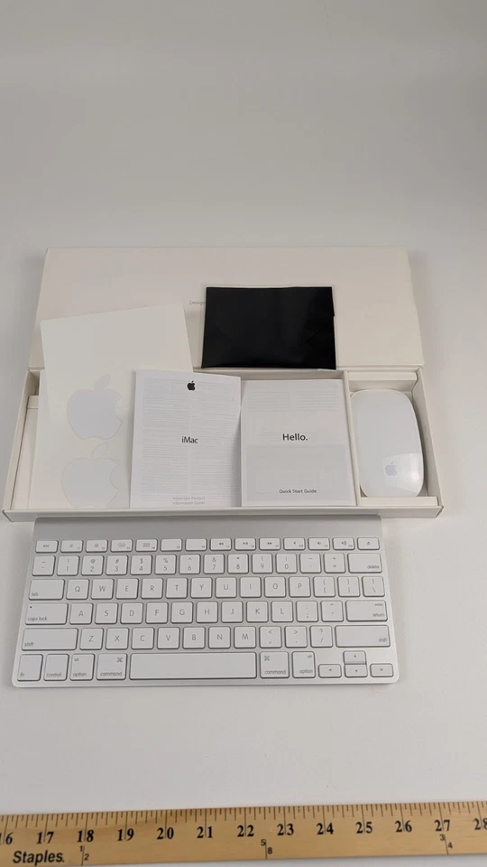 Apple Mac Wireless Keyboard (A1314) and Magic Mouse (A1296) Combo - Image 3 of 4