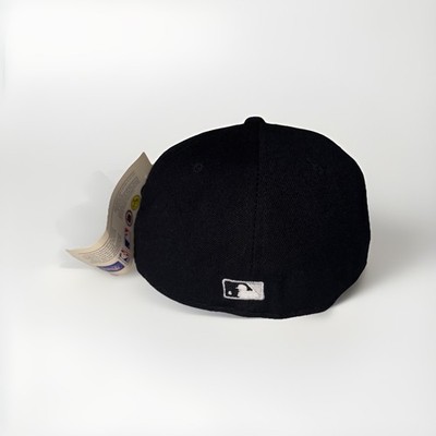 VTG Sport Specialties Men 7 1/4 Chicago White Sox 100% wool Fitted