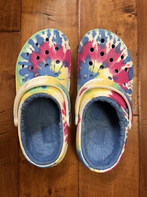 Classic Marbled Tie Dye Crocs Size Blue Fur Lined Rainbow