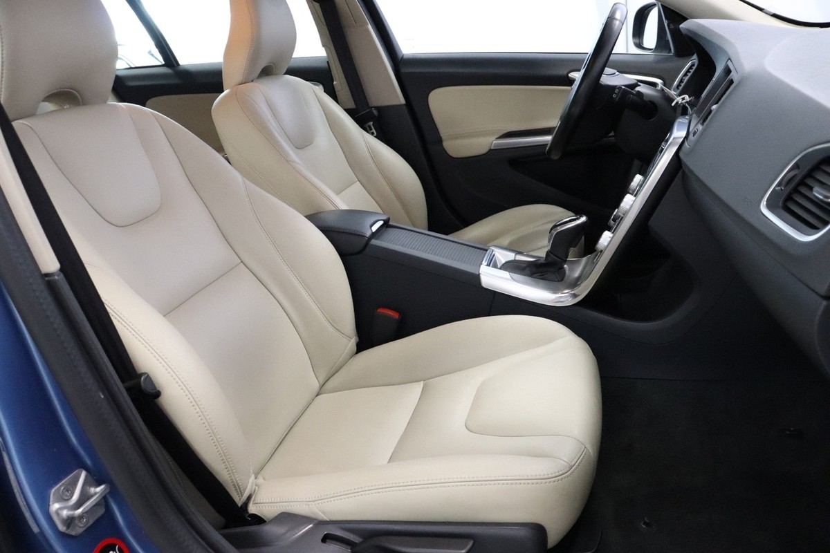 Volvo V60 2,0 D4 190 Momentum aut.