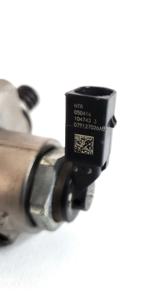 ✨Bomba de combustible de alta presión derecha OEM 2007-2010 Audi Q7 A8 V8 4.2 OEM  Foto 4 de 4