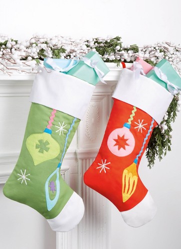 SIMPLICITY 9669 CHRISTMAS DECOR Sewing Pattern Stocking Ornaments Runner Skirt - Picture 5 of 8