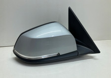 Retroviseur droit (ou coque) BMW X1