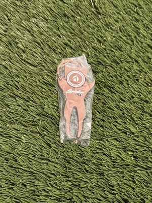RARE NEW TaylorMade Spider FCG Gold Golf Dual Prong Divot Repair Tool
