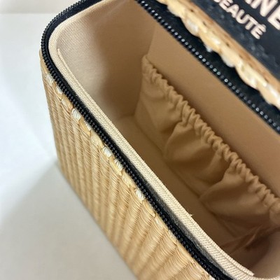 CHANEL LES BEIGES Essential Set 【 Pouch Only 】 Cosmetic Bag
