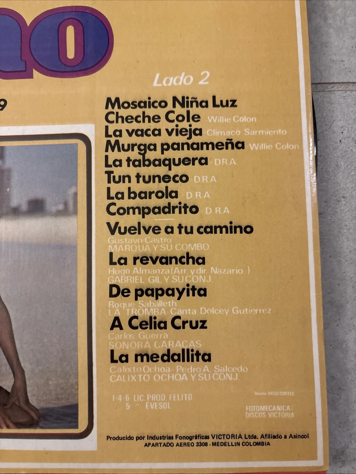Lo Mejor Del Año Vol. 9 LP Record 1983 Cumbia Merengue Salsa Vallenato a7085 - Image 4 of 4