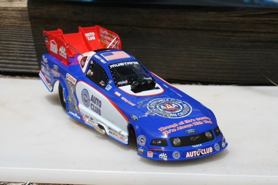 2007 Action Robert Hight AAA Southern California Mustang Funny Car. - Image 3 of 4