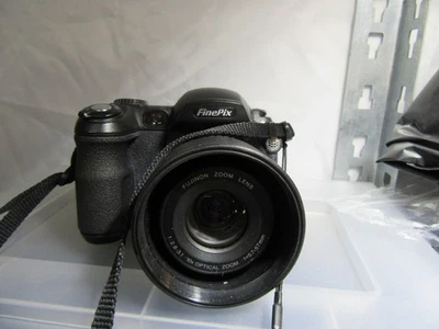 Fujifilm FinePix S5500