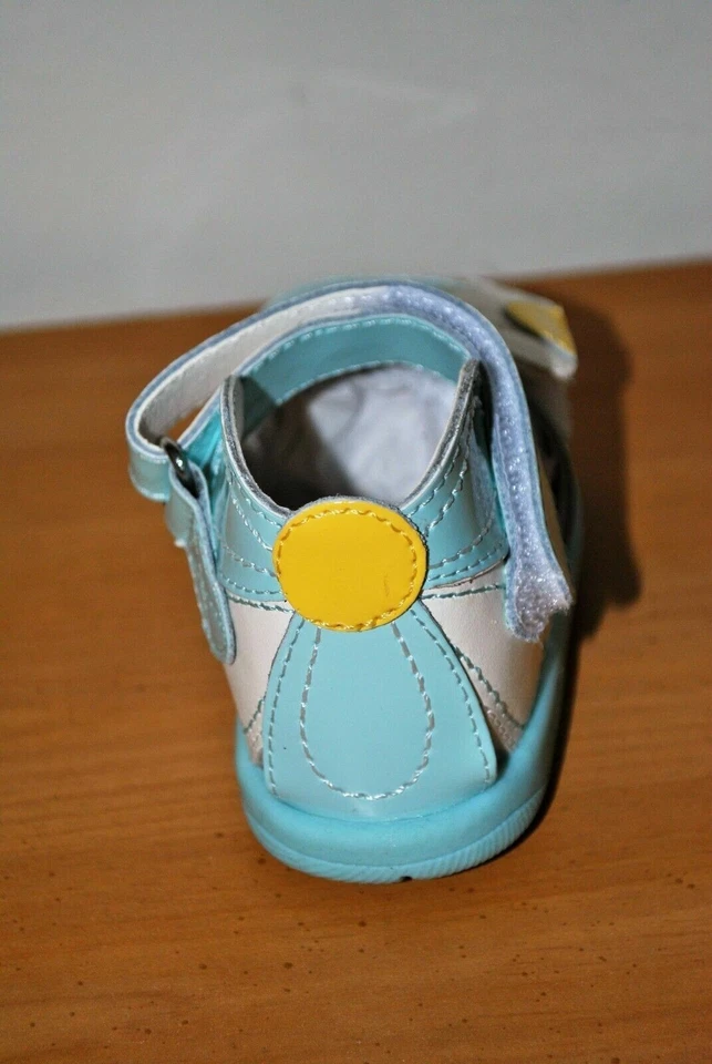 Sandalias Umi de cuero con espuma viscoelástica azul Adriel Jr para niñas - talla 5 niño pequeño Foto 3 de 4
