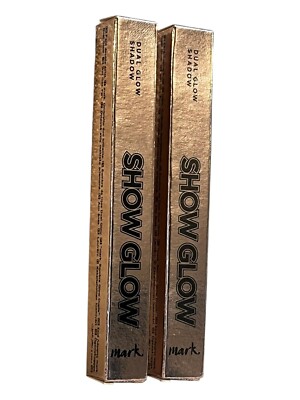 2 x Avon Mark Show Glow Dual Glow Shadow 2-in-1 Kohl Crayon & Creamy Eyeshadow