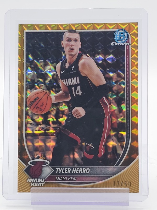 TYLER HERRO 2025-26 BOWMAN CHROME GOLD GEOMETRIC REFRACTOR /50 #BCV-88 Q4193
