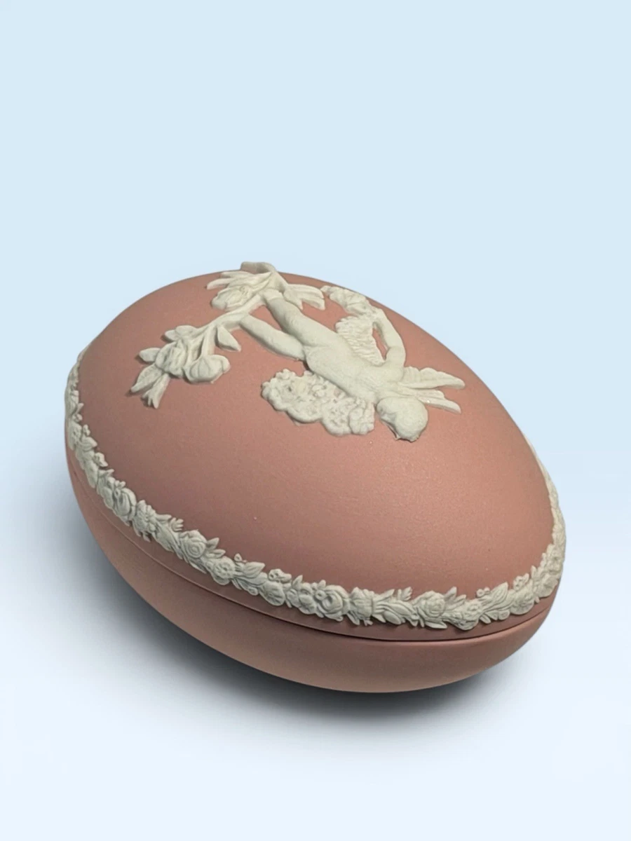 Wedgwood Jasperware PINK Egg Lidded Trinket Box Cherub Cupid Cameo Easter EUC