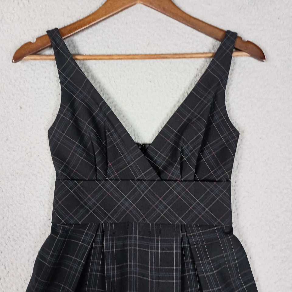 Vestido Moulinette Soeurs Feminino 0 Preto Xadrez Sem Mangas Plissado Acabamento de Renda Forro - Imagem 2 de 4