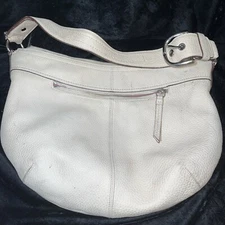 Estate Sale Coach Soho Leather Off-White Hobo Handbag L0953-F13732
