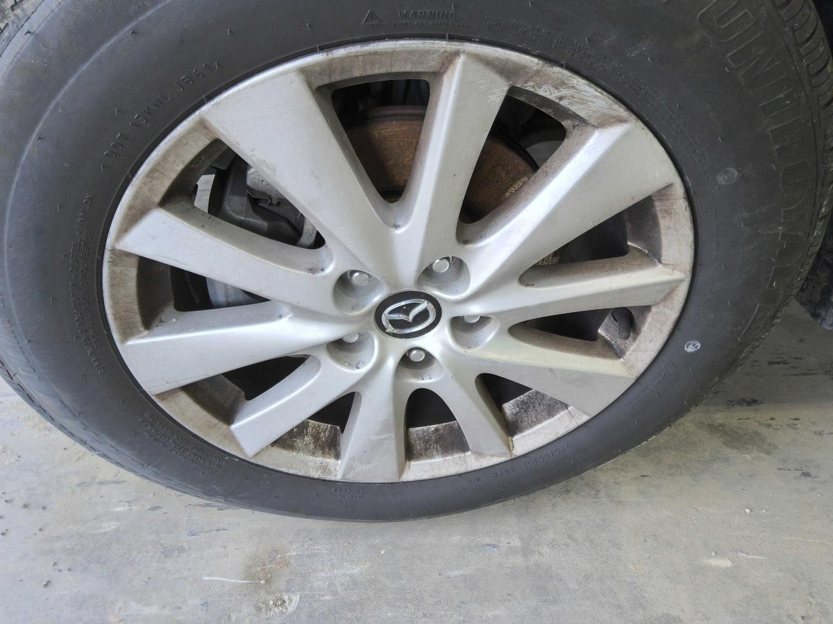 Used Wheel fits: 2014 Mazda CX-5 aluminum 17x7 10 straight spokes