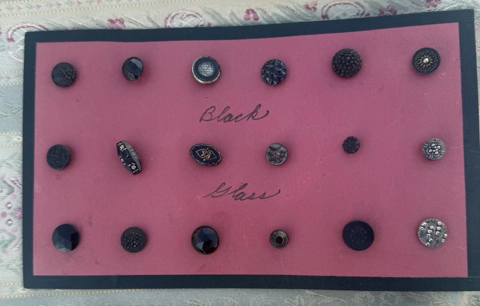 Lot Antique Vintage Buttons Victorian Glass Metal Salesman Sample Steel Cut Rare - Image 2 of 4