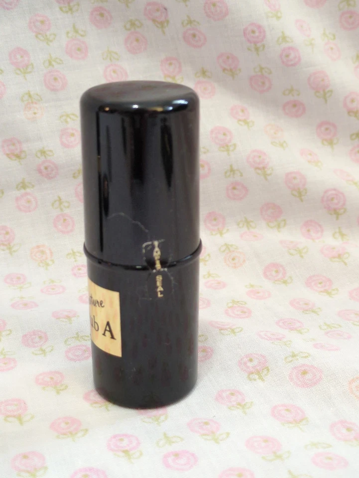 Sealed Signature Club A No Transfer Vitamin C Color Stick For Face Eyes Lips  #3 - Image 2 of 3