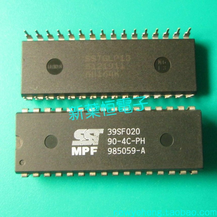 1 Pezzo SST39SF040-70-4C-PHE - Memoria Flash 4Mbit 70ns DIP-32 (GCSUPERMARKET)