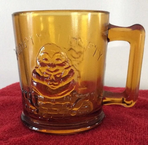 VINTAGE AMBER HUMPTY DUMPTY TOM TOM PIPERS SON MUG Nursery Rhymes  Cup