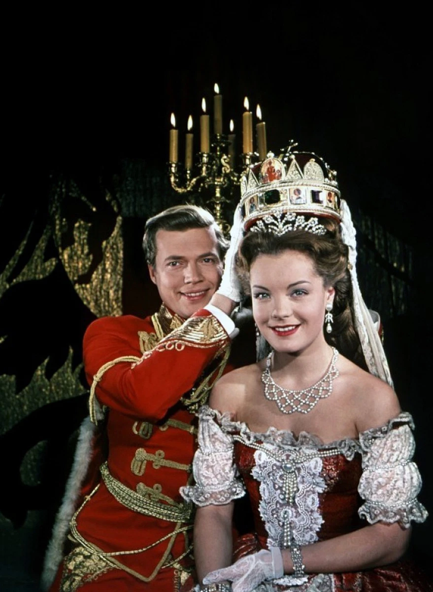 Sissi impératrice clearance romy schneider robe