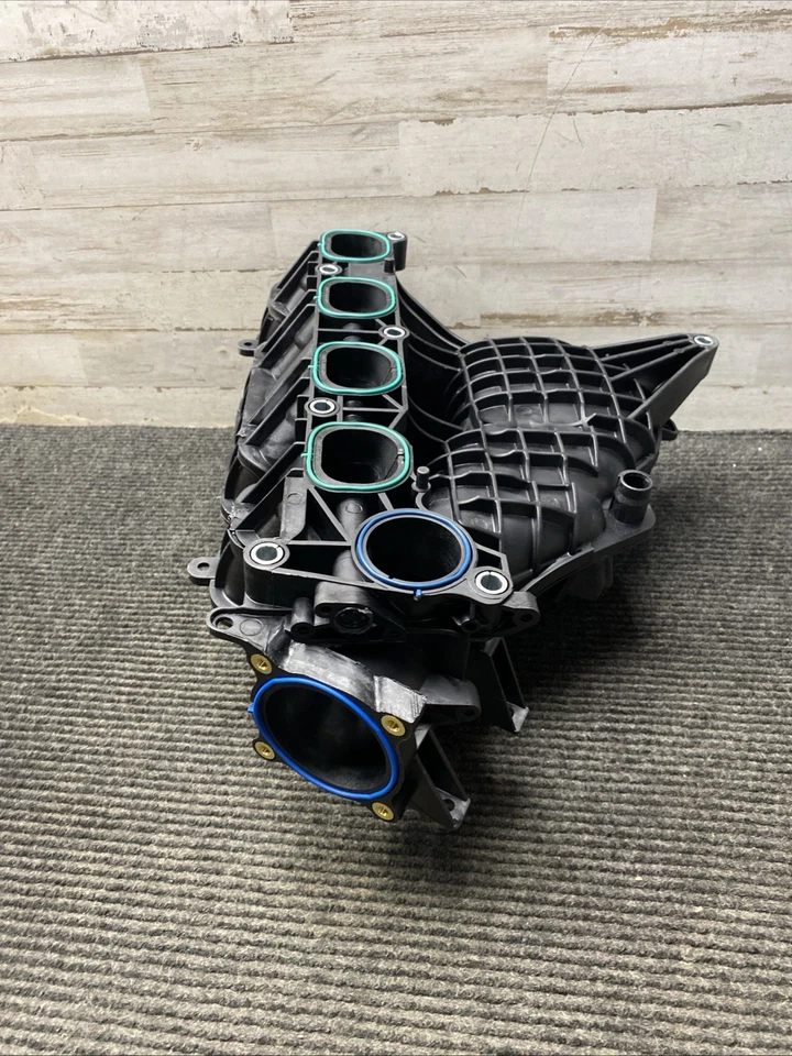 Colector de admisión original Ford 9E5Z-9424-C Foto 2 de 4