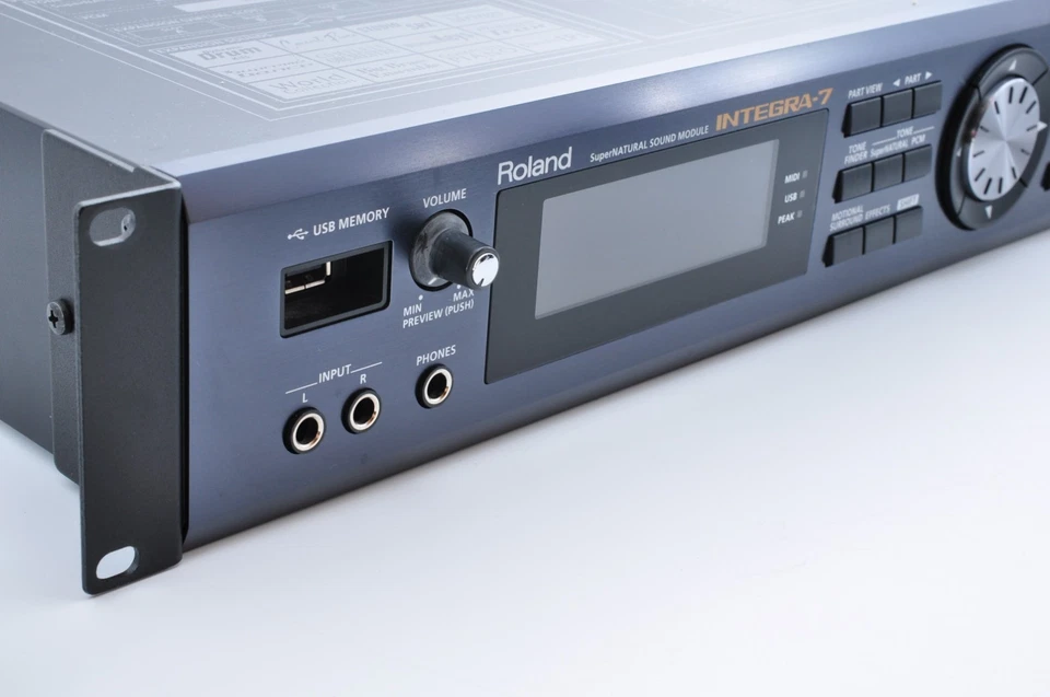 Roland INTEGRA-7 Super Natural Sound Module 2013 w/Power Cable Working Z6C2465 - Image 3 of 4