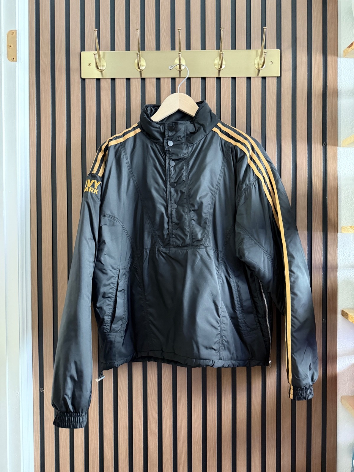 Seller photo, eBay