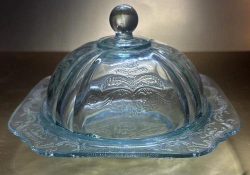 Vintage Madrid Indiana Depression Glass Covered Butter Dish Blue Read Descrip