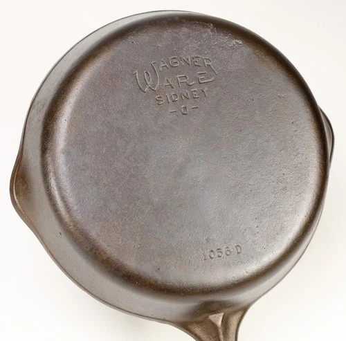 Vintage Wagner  Ware No 6 (1056D) Cast Iron Skillet Restored Condition