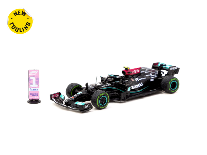 Tarmac Works 1:64 Mercedes-AMG F1 W12 E Turkish Grand Prix Tarmac Works 1:64 Mercedes-AMG F1 W12 E Turkish Grand Prix