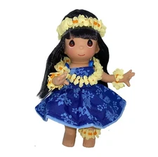 Precious Moments Hoku from Hawaii 9-inch Children of the World Doll New 1630