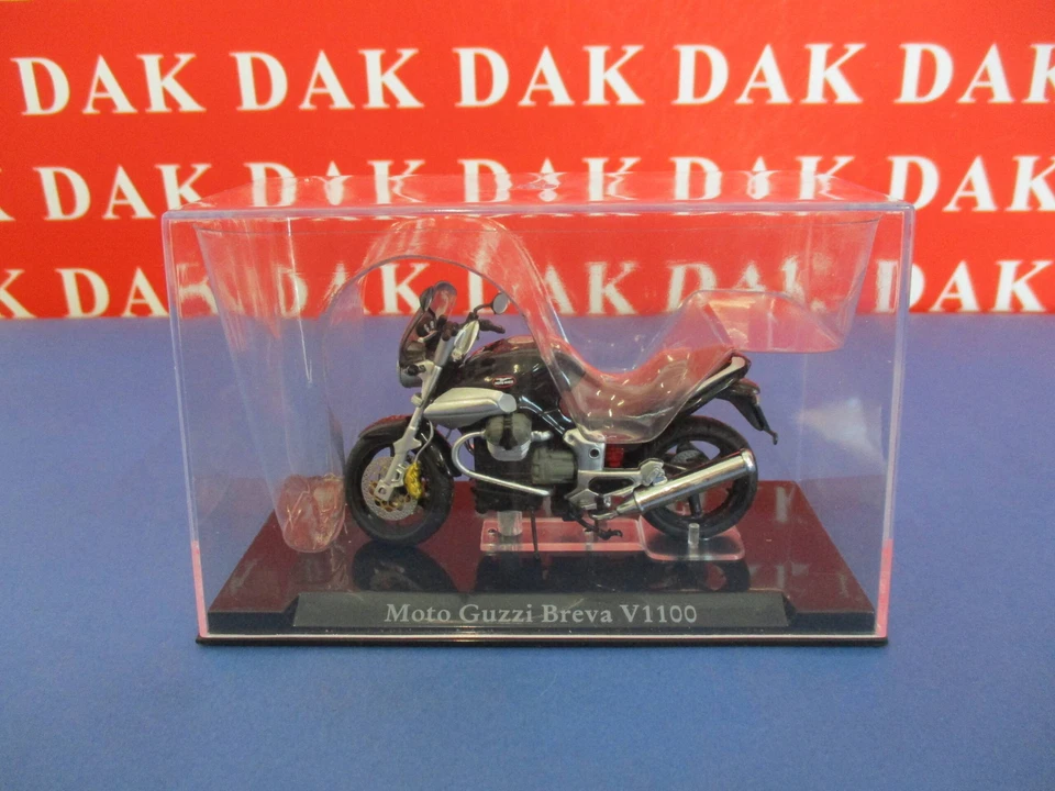 Die cast 1/24 Modellino Moto Moto Guzzi Breva V1100 by Atlas - Immagine 4 di 4
